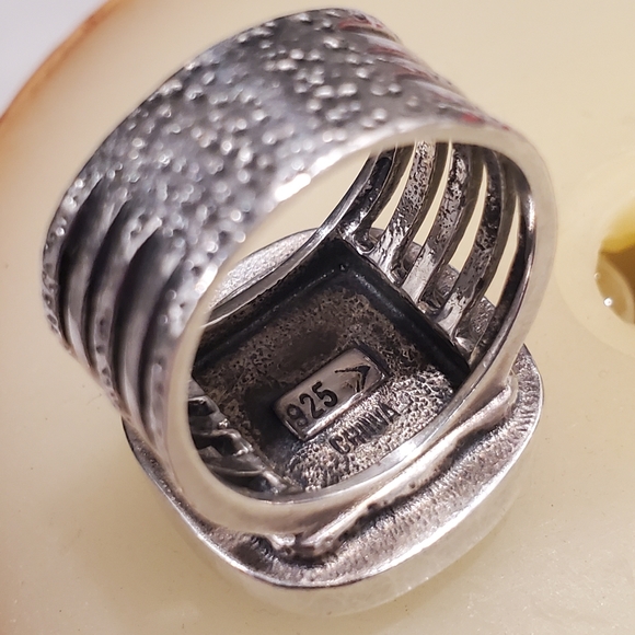 Silpada Ring - Picture 9 of 14